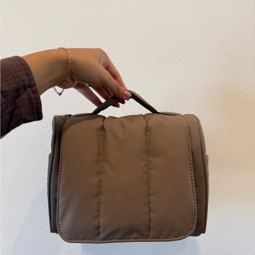 Calpak Luka Hanging Toiletry Bag